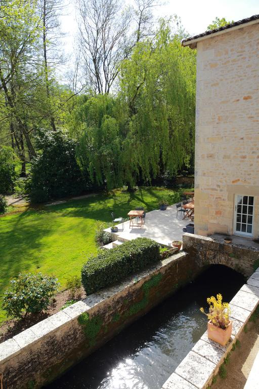 ホテル Le Moulin De Nanteuil Migné-Auxances エクステリア 写真